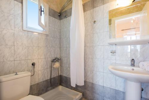 arillasapartmentssmallforbooking-4335