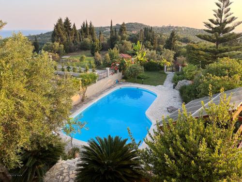 green-corfu-villa-kavadades-iphone-laszlo-kun-050