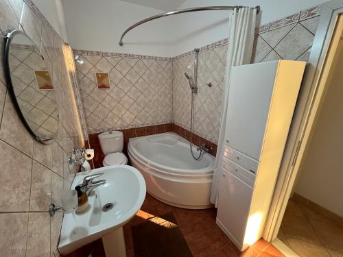 green-corfu-villa-kavadades-iphone-laszlo-kun-080