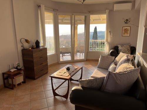 green-corfu-villa-kavadades-iphone-laszlo-kun-083