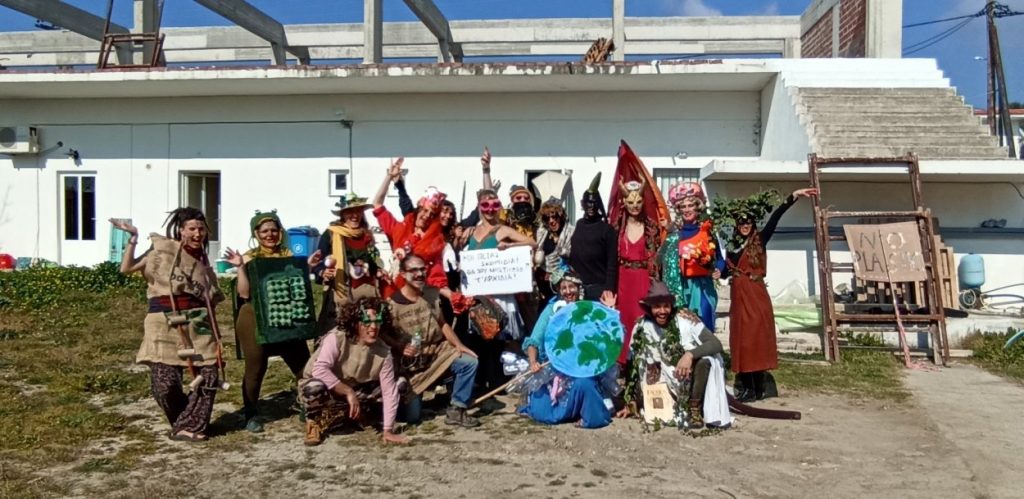 Image of the Carnival Crew