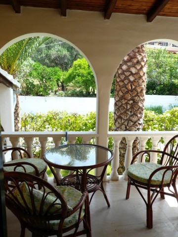 Athina Apts - Apartment Charoula